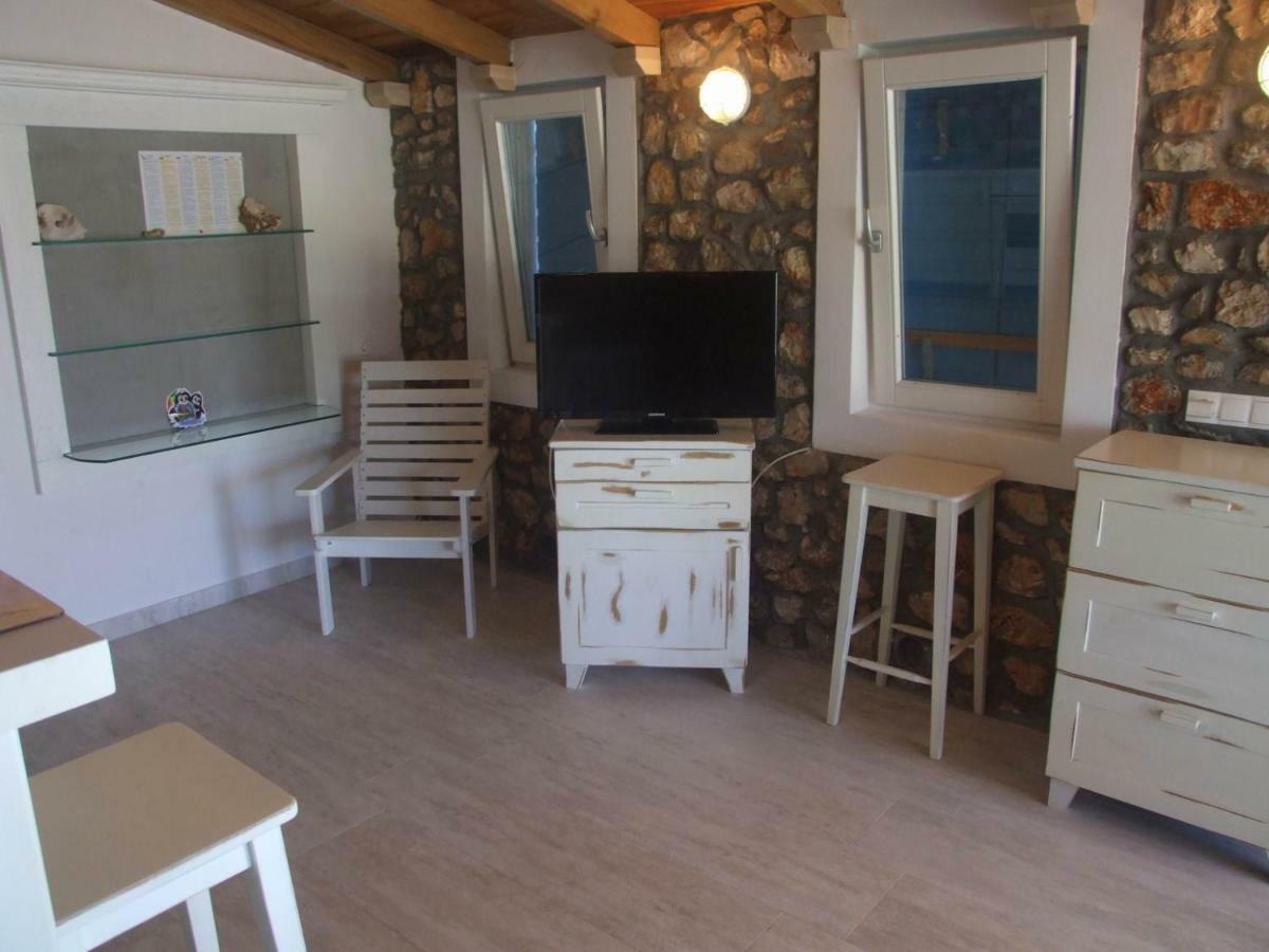 Stone House Marina-Sevid, 1 House-1 Apartment Kültér fotó