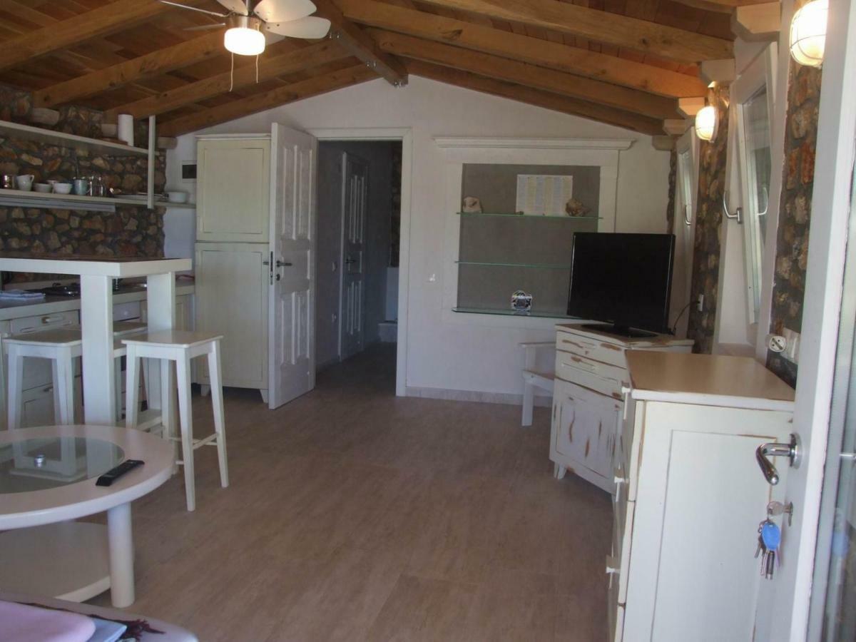 Stone House Marina-Sevid, 1 House-1 Apartment Kültér fotó