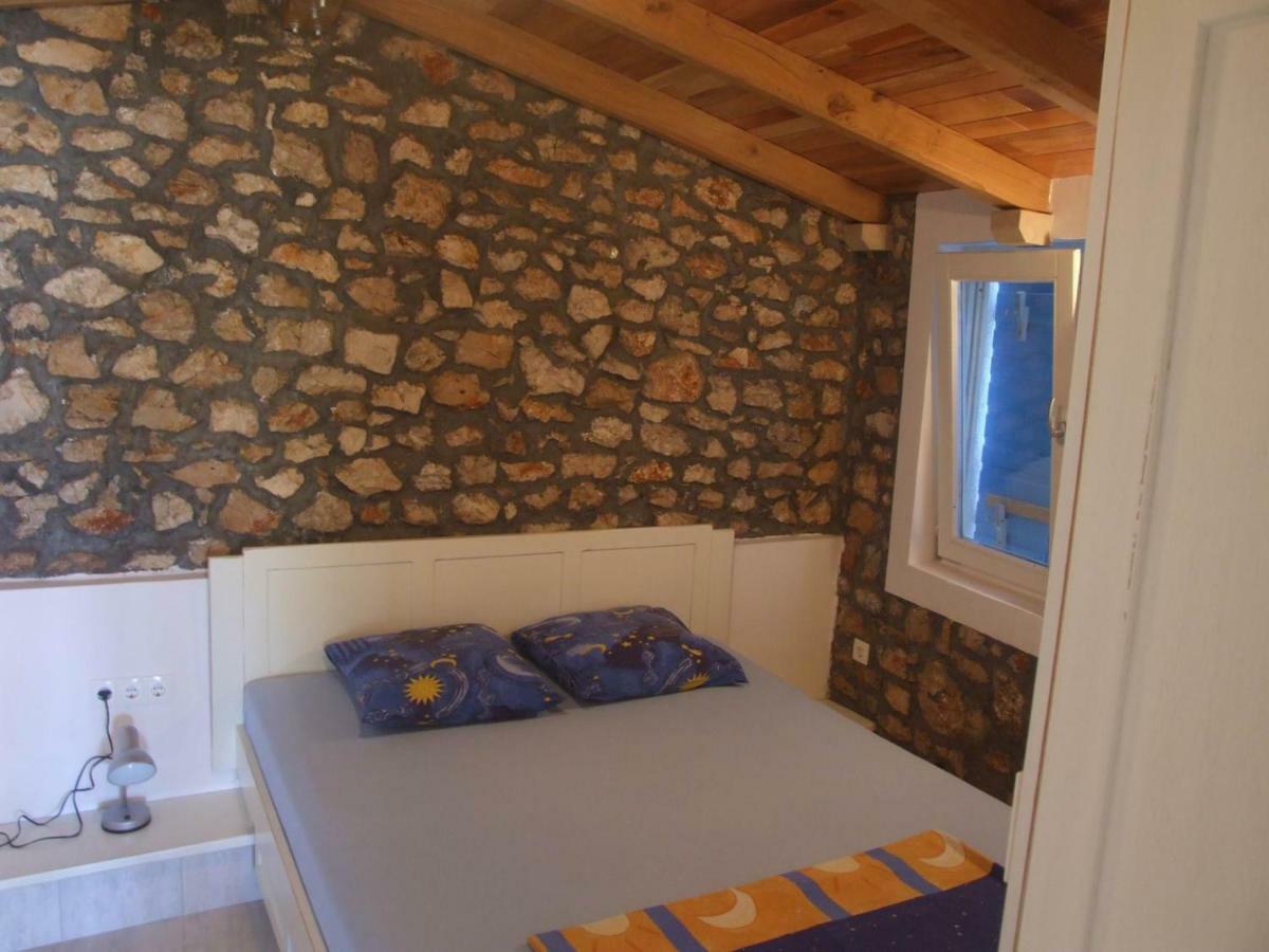 Stone House Marina-Sevid, 1 House-1 Apartment Kültér fotó